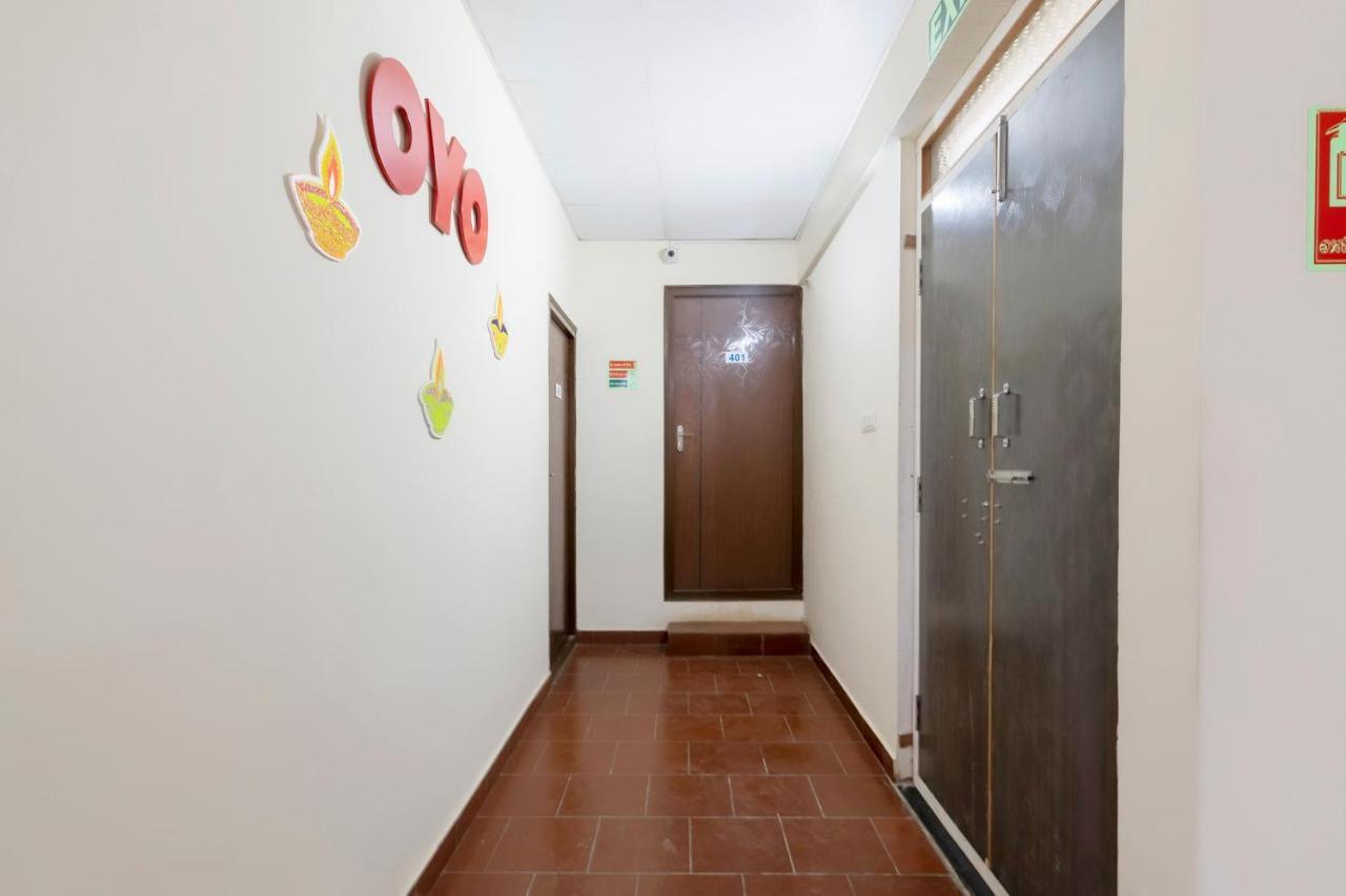 Hotel Oyo 49073 Whitefield Comforts Bangalore Exterior foto