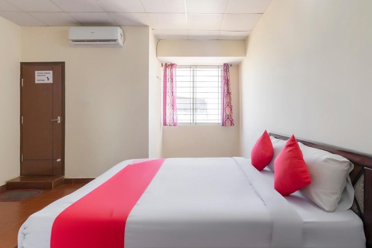Hotel Oyo 49073 Whitefield Comforts Bangalore Exterior foto